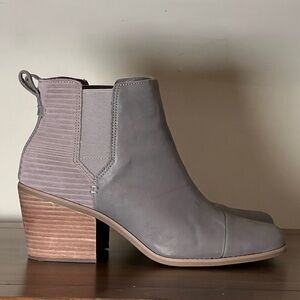 Toms Everly heeled bootie, size 12, leather uppers